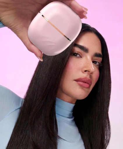 Brush™ | The Ultimate Nomadic Hair Straightener